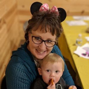 Meet your Posher, Lori